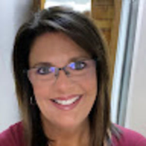 Meet your Posher, Marci